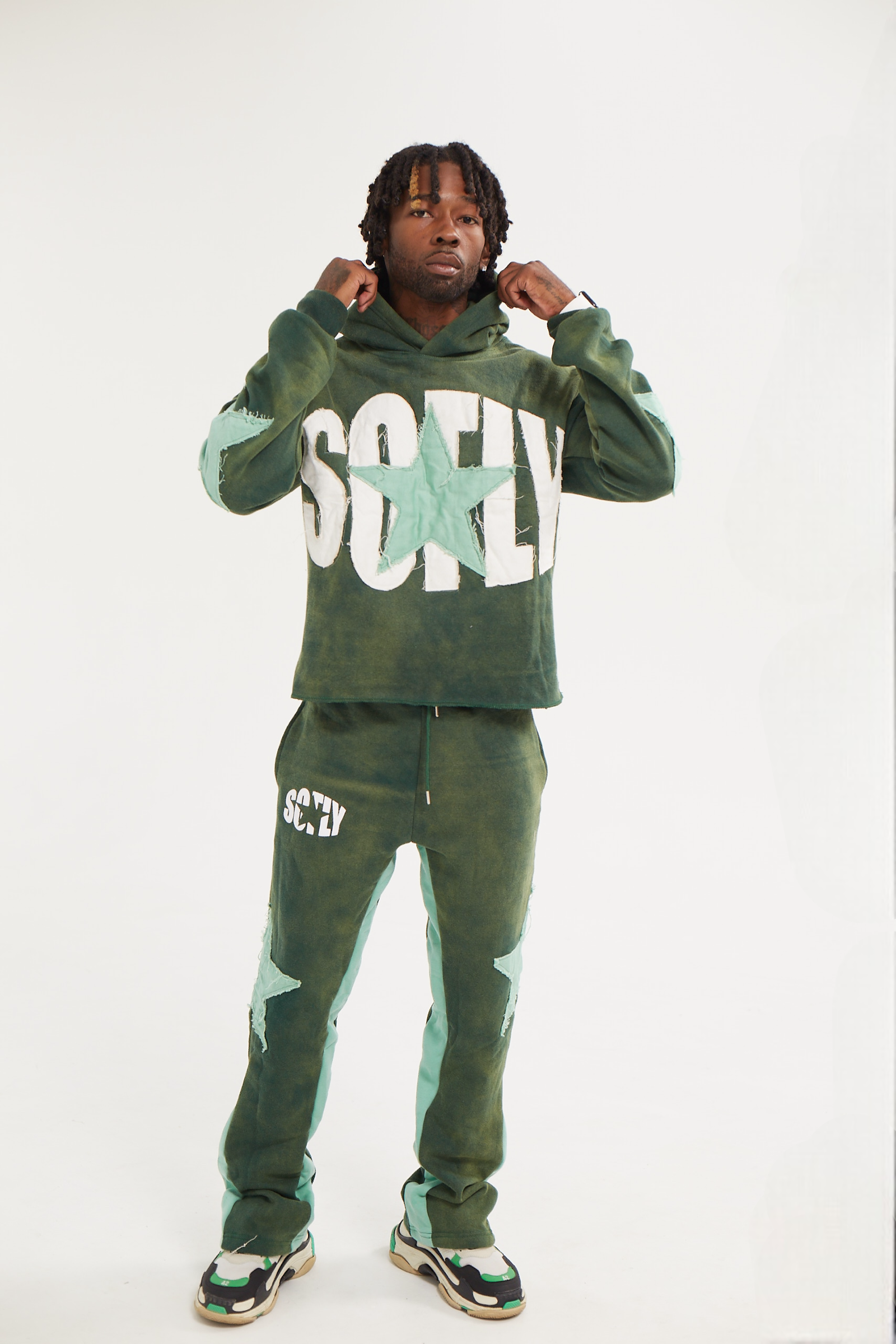 GREEN LIFE OF A STAR SWEATSUIT